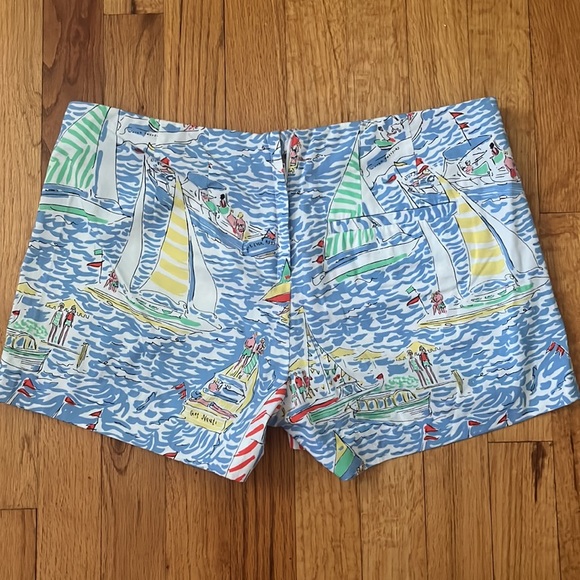 lilly pulitzer shorts🏝⛵️🌊 - Picture 3 of 4